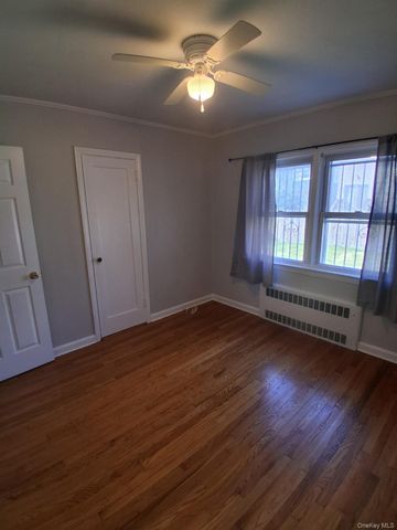 65 Botsford Street, Hempstead, NY 11550