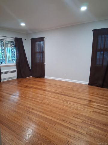 65 Botsford Street, Hempstead, NY 11550