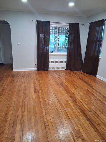 65 Botsford Street, Hempstead, NY 11550