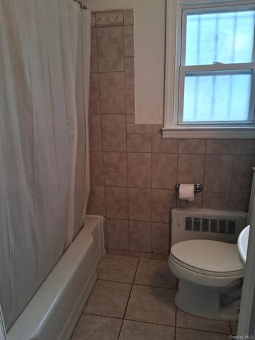 65 Botsford Street, Hempstead, NY 11550