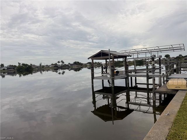247 SE 6th ST, Cape Coral, FL 33990