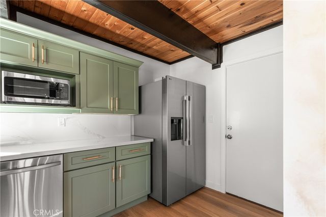 39933 Deer, Big Bear Lake, CA 92315