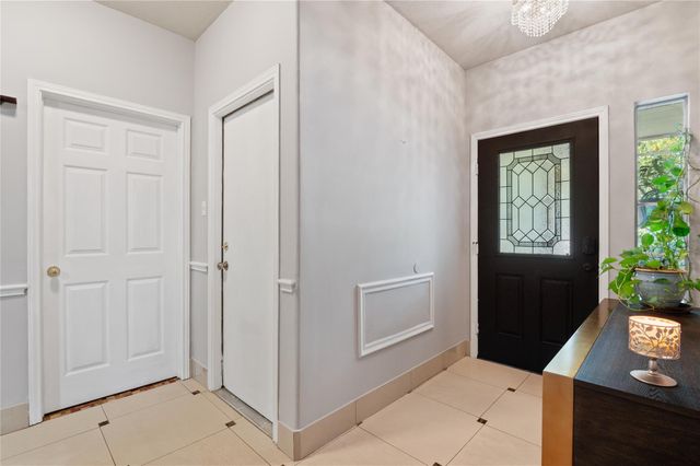 2606 Bradley LN, Round Rock, TX 78664
