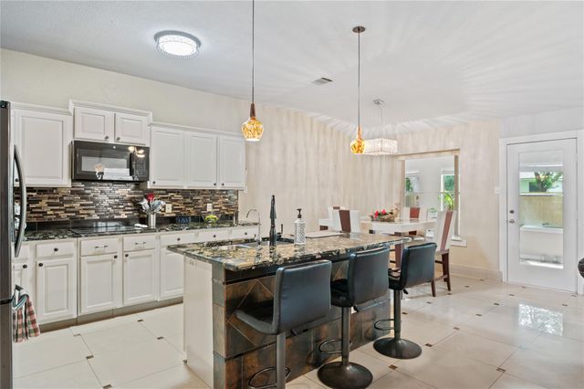 2606 Bradley LN, Round Rock, TX 78664