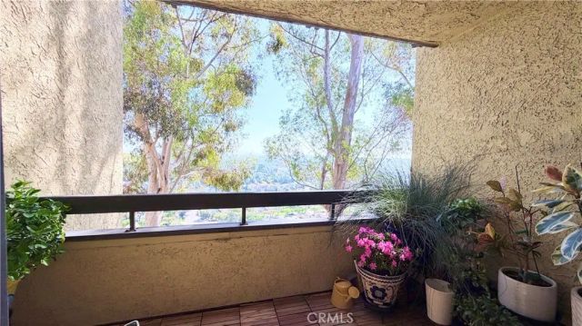 4080 Via Marisol 233, Los Angeles, CA 90042