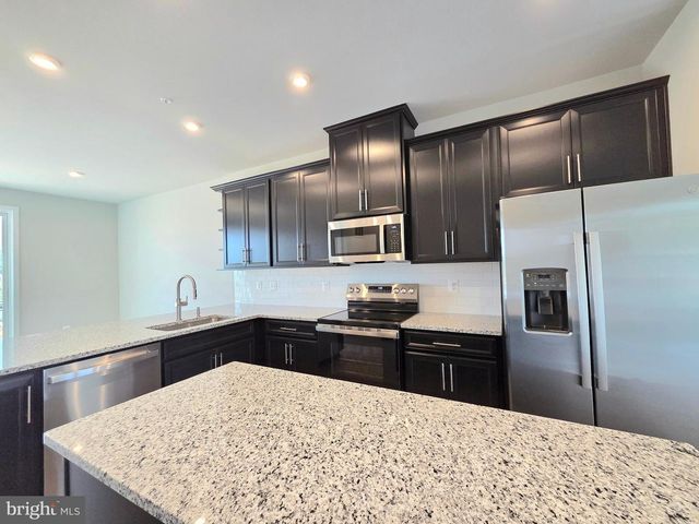 2644 NAYLOR RD SE, Washington, DC 20020