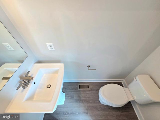 2644 NAYLOR RD SE, Washington, DC 20020