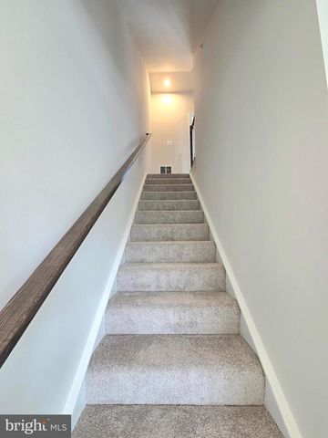 2644 NAYLOR RD SE, Washington, DC 20020