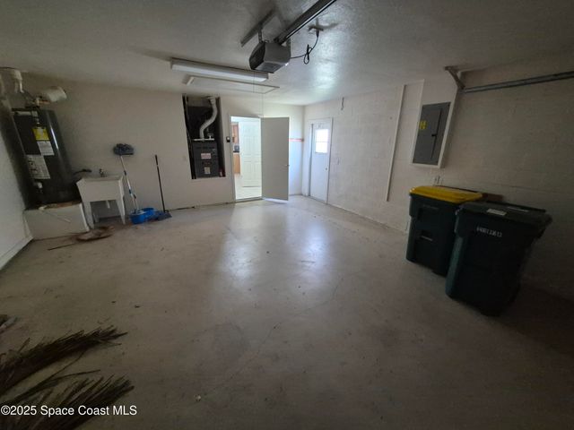 1278 White Oak Circle, Melbourne, FL 32934