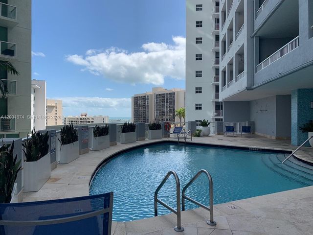 170 SE 14th St 2807, Miami, FL 33131