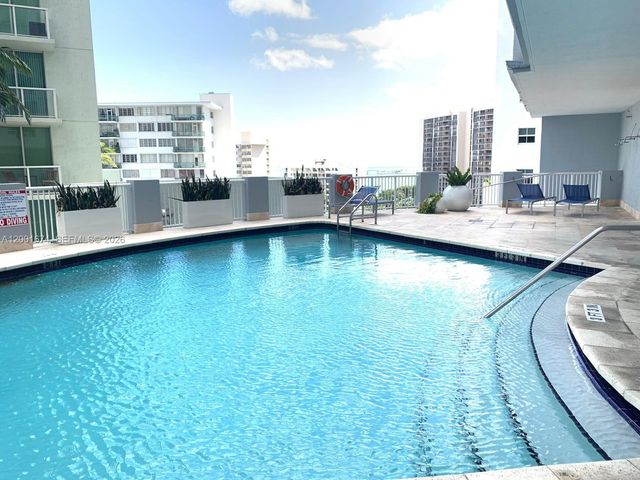 170 SE 14th St 2807, Miami, FL 33131