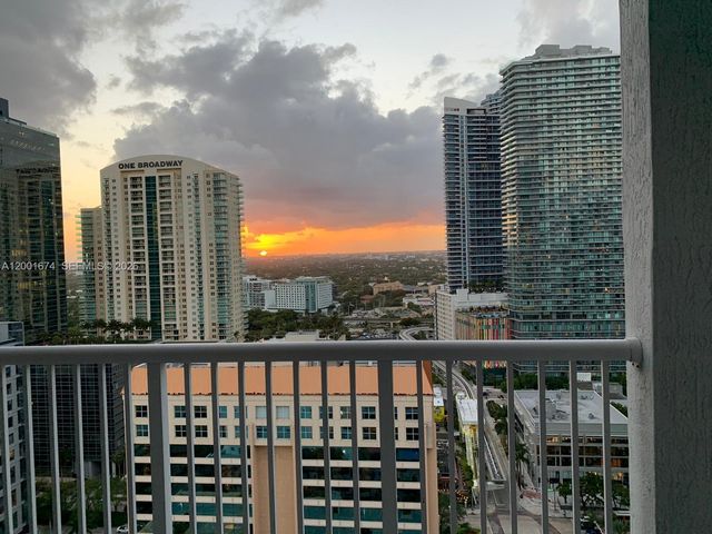 170 SE 14th St 2807, Miami, FL 33131