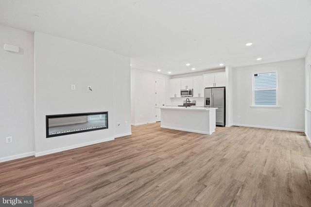 136 CATALPA DR, North East, MD 21901