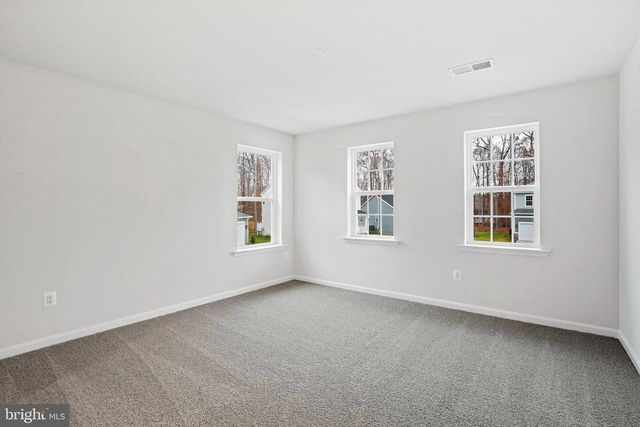 136 CATALPA DR, North East, MD 21901