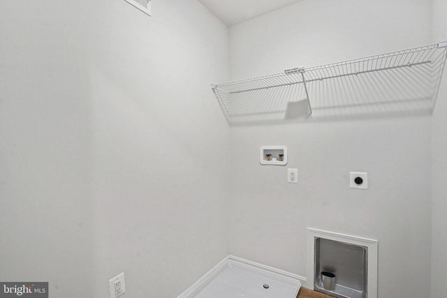 136 CATALPA DR, North East, MD 21901