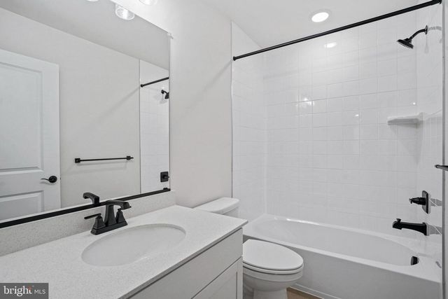 136 CATALPA DR, North East, MD 21901