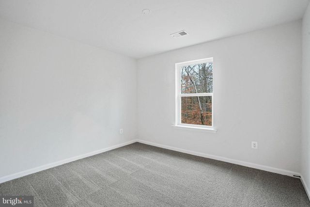 136 CATALPA DR, North East, MD 21901