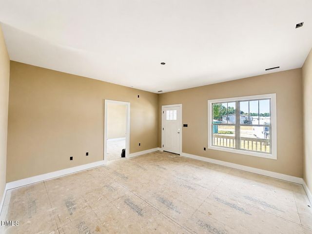 129 Bald Eagle Lane, Kenly, NC 27542