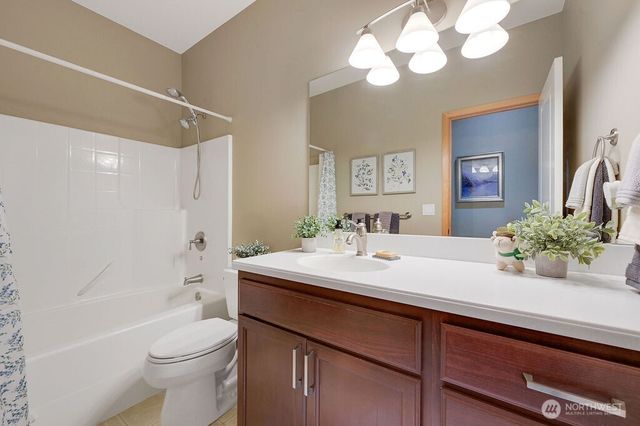50 Rainier Lane, Port Ludlow, WA 98365