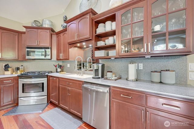 50 Rainier Lane, Port Ludlow, WA 98365