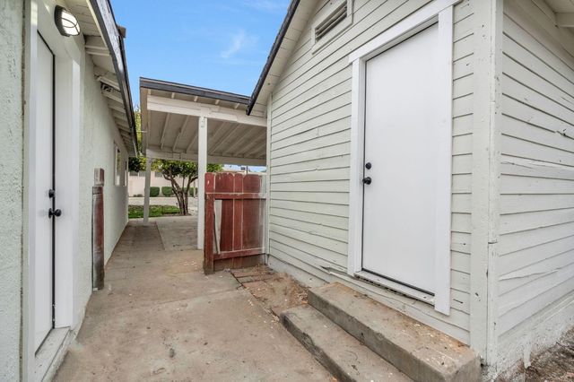 2116 Sylvia Street, Selma, CA 93662