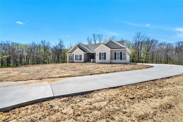 300 Schaper Estates Xing, Foristell, MO 63348