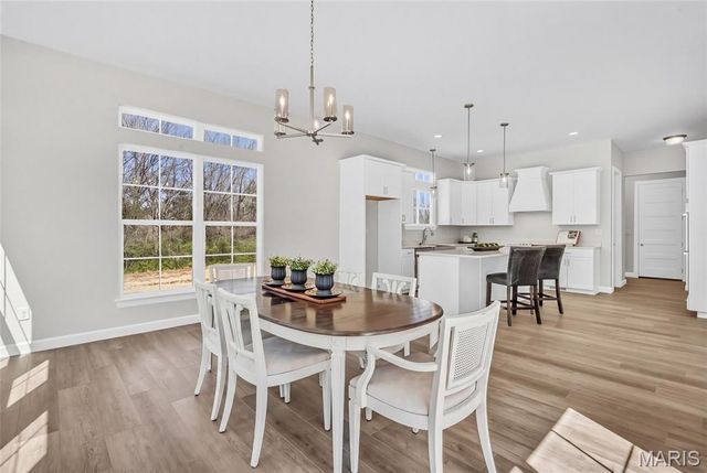 300 Schaper Estates Xing, Foristell, MO 63348