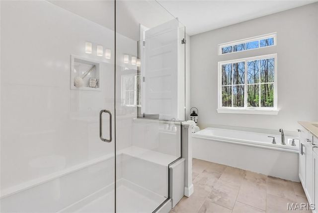 300 Schaper Estates Xing, Foristell, MO 63348
