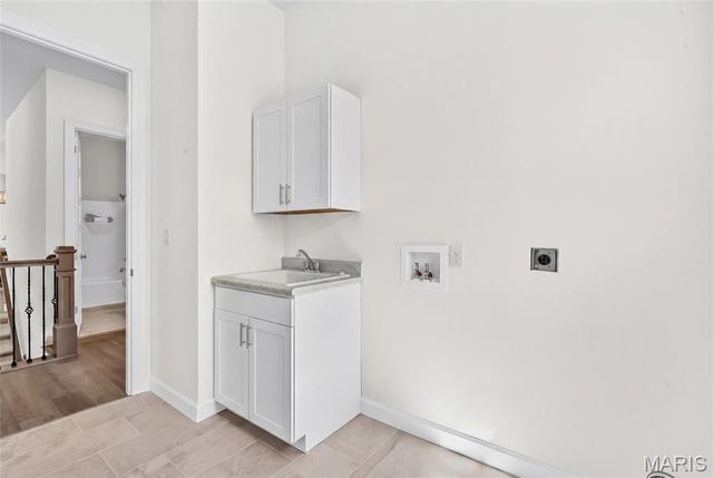 300 Schaper Estates Xing, Foristell, MO 63348