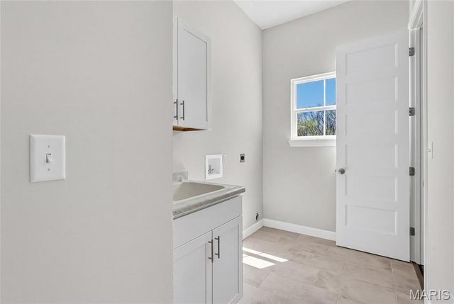300 Schaper Estates Xing, Foristell, MO 63348