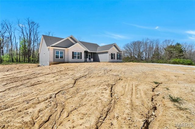 300 Schaper Estates Xing, Foristell, MO 63348