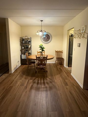 18135 Martin Avenue 2sw, Homewood, IL 60430