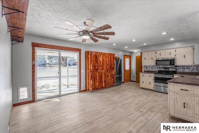 513 Main Street, Louisville, NE 68037