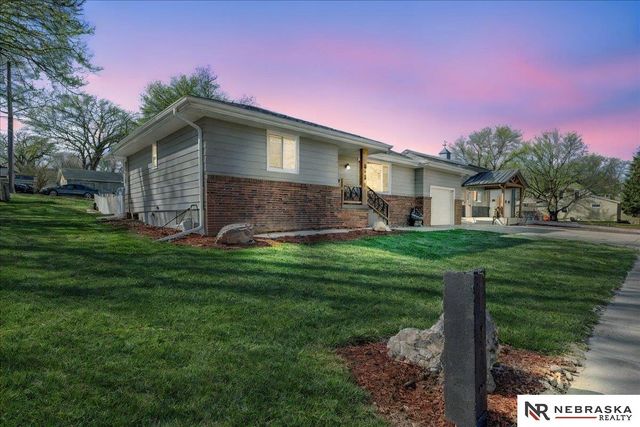 513 Main Street, Louisville, NE 68037