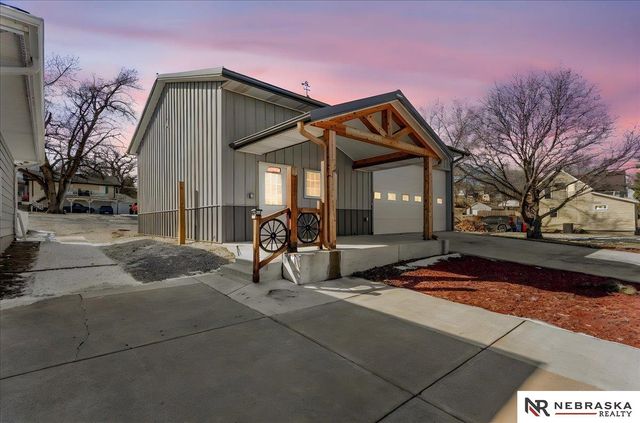 513 Main Street, Louisville, NE 68037