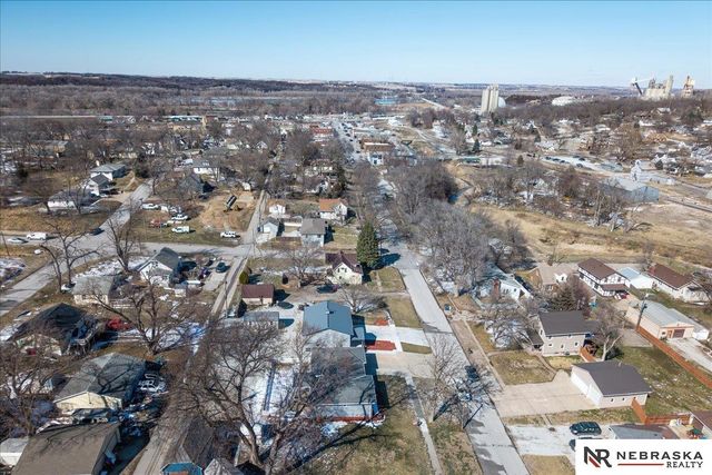 513 Main Street, Louisville, NE 68037