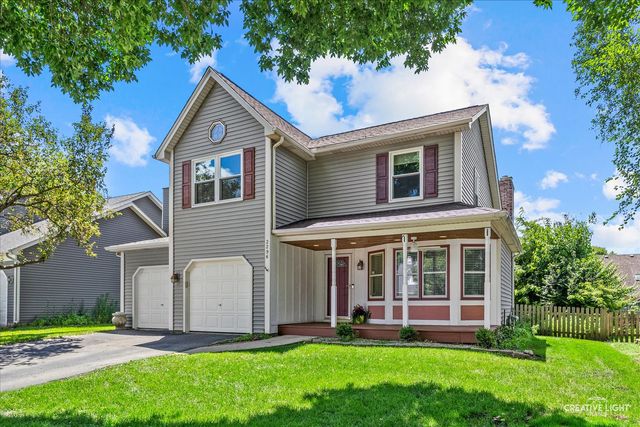 2296 Salisbury Drive, Naperville, IL 60565