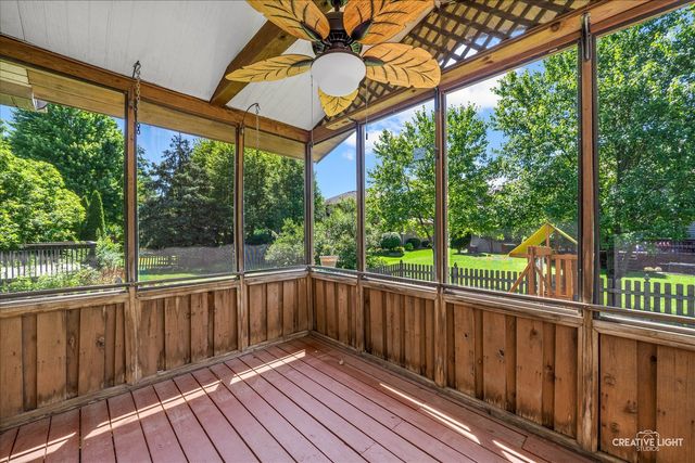 2296 Salisbury Drive, Naperville, IL 60565