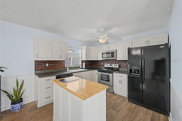 4392 3RD ISLE DRIVE, Hernando Beach, FL 34607