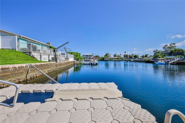 4392 3RD ISLE DRIVE, Hernando Beach, FL 34607