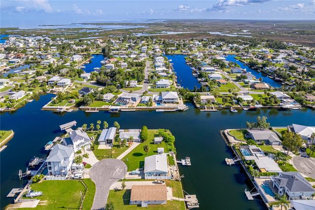 4392 3RD ISLE DRIVE, Hernando Beach, FL 34607