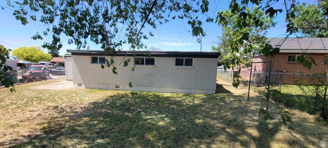 1494 N MARILYN DR, Layton, UT 84041