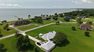 9035 North Point Drive, Beach City, TX 77523