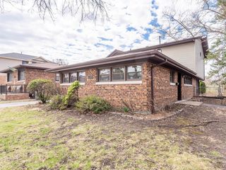 11300 S Fairfield Avenue, Chicago, IL 60655