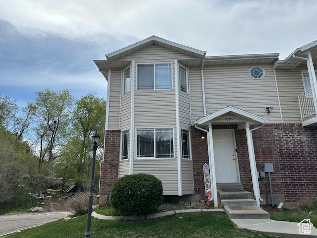 1091 HEALY ST, Ogden, UT 84403