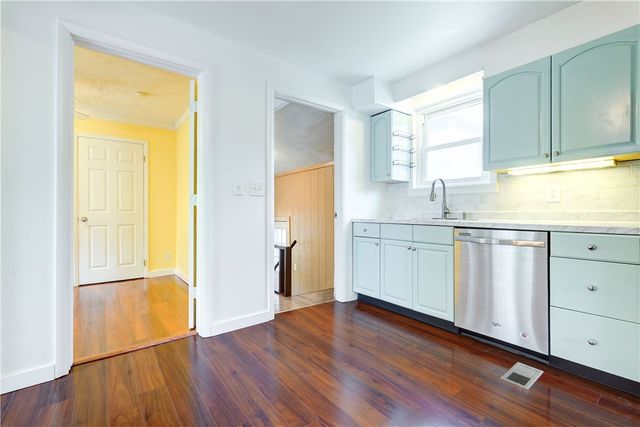 140 Henrietta Street, Rochester, NY 14620