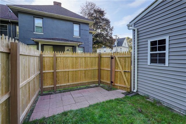 140 Henrietta Street, Rochester, NY 14620