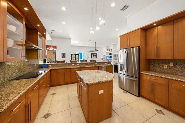 14390 Wellington Trace, Wellington, FL 33414