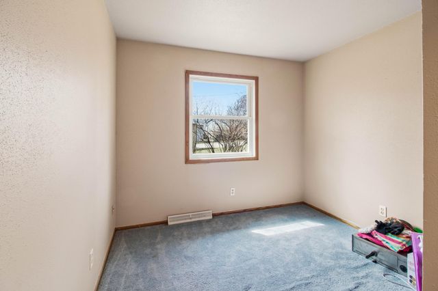 1900 Cooper Avenue N, Saint Cloud, MN 56303