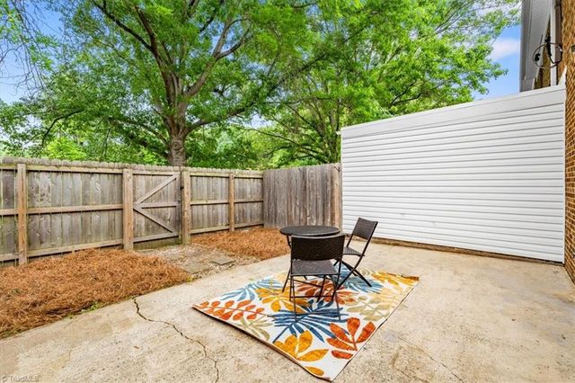 3210 Regents Park Lane D, Greensboro, NC 27455